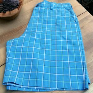 Mens  Izod Xtreme Function Blue  Plaid Golf Shorts  Size 36